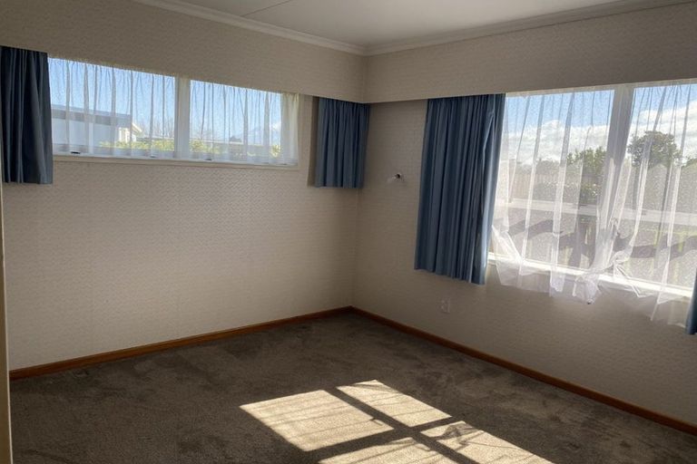 Photo of property in 2a Chartwell Drive, Eltham, 4322