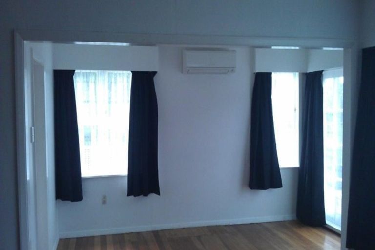 Photo of property in 4 Lees Grove, Wainuiomata, Lower Hutt, 5014