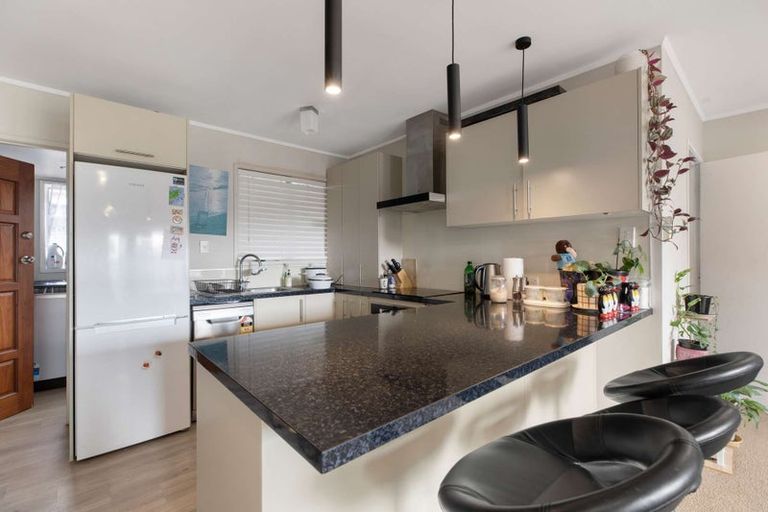 Photo of property in 1/66 Huia Road, Papatoetoe, Auckland, 2025