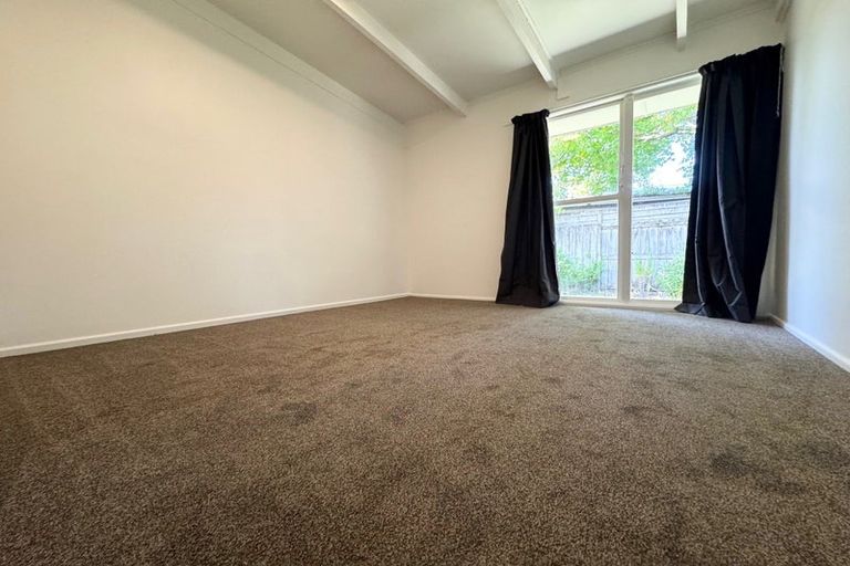 Photo of property in 4/17 Glengarry Road, Glen Eden, Auckland, 0602