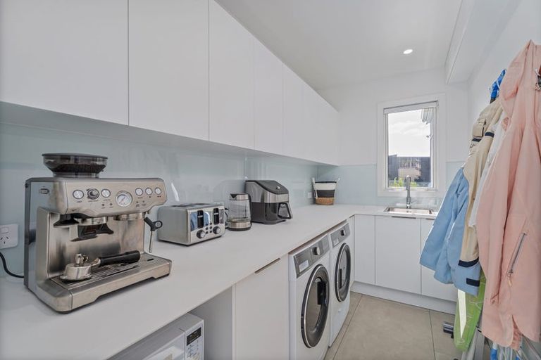 Photo of property in 5 Liberty Place, Cooks Beach, 3591