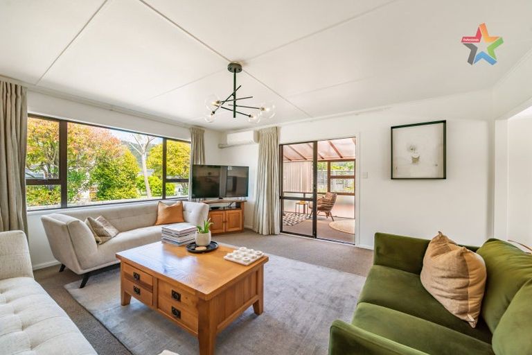 Photo of property in 3 Karamu Crescent, Wainuiomata, Lower Hutt, 5014