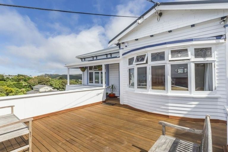 Photo of property in 30 Mills Road, Brooklyn, Wellington, 6021