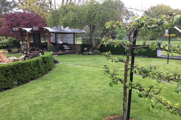 Photo of property in 30 Young Lane, Clyde, Alexandra, 9391