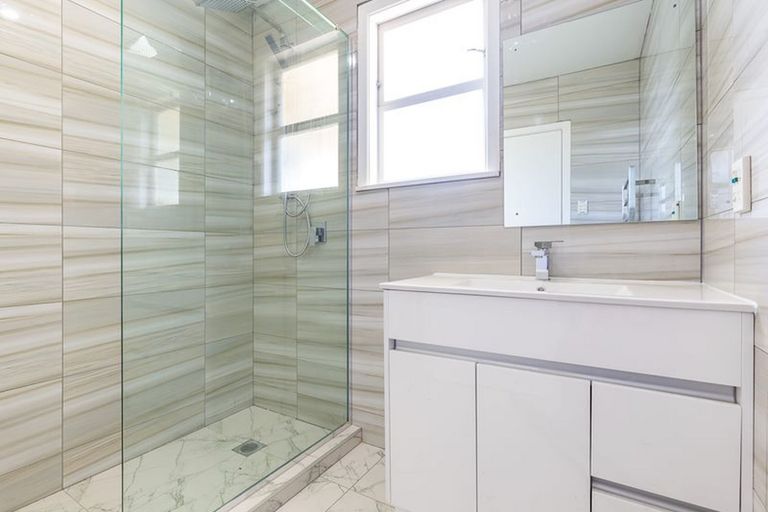 Photo of property in 9 Jupiter Street, Rosehill, Papakura, 2113