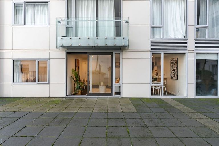 Photo of property in Republic2, 4m/10 Lorne Street, Te Aro, Wellington, 6011