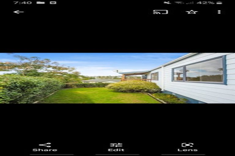 Photo of property in 10 Loughanure Place, Massey, Auckland, 0614