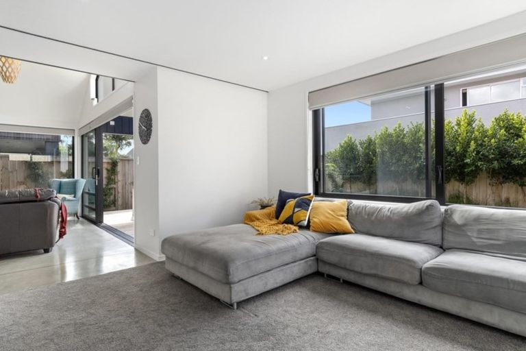 Photo of property in 43 Kulim Avenue, Otumoetai, Tauranga, 3110