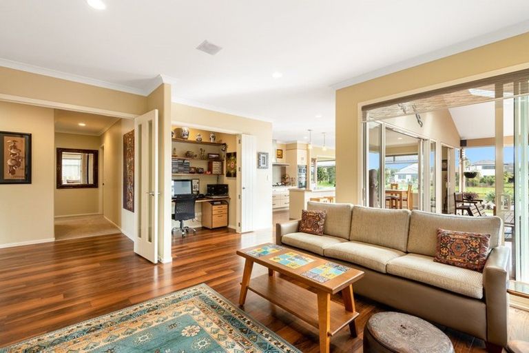 Photo of property in 163 Oriental Parade, Papamoa Beach, Papamoa, 3118