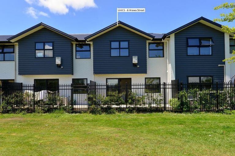 Photo of property in 5u6 Arawa Street, Frankton, Hamilton, 3204