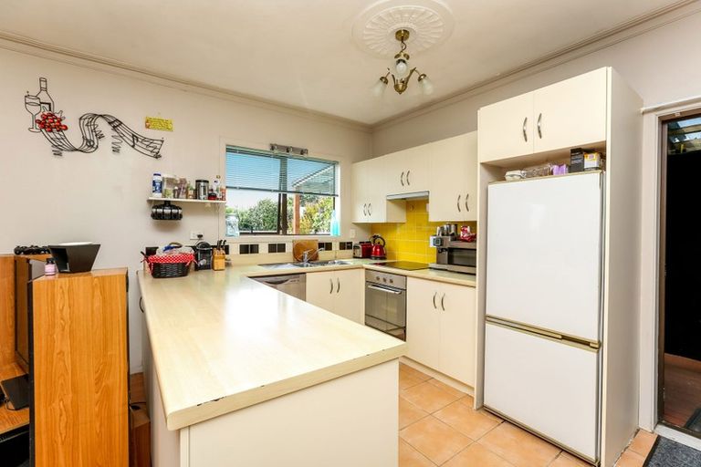 Photo of property in 143 Ngamotu Road, Spotswood, New Plymouth, 4310