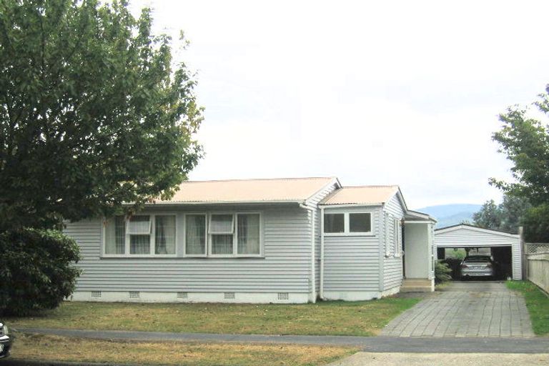 Photo of property in 40 Fraser Crescent, Elderslea, Upper Hutt, 5018