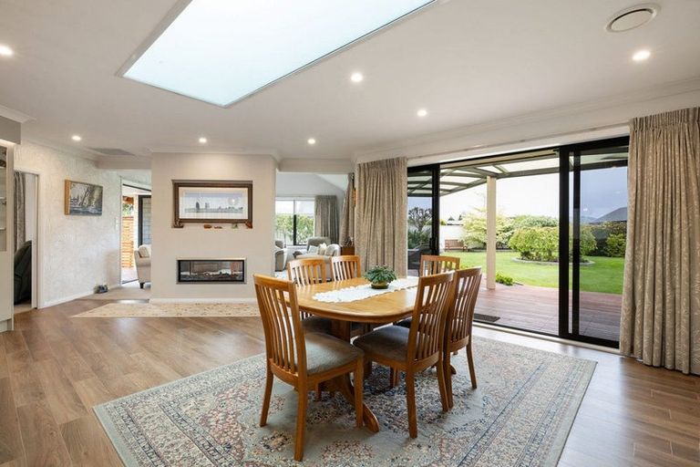 Photo of property in 2 Kotare Grove, Cambridge, 3434