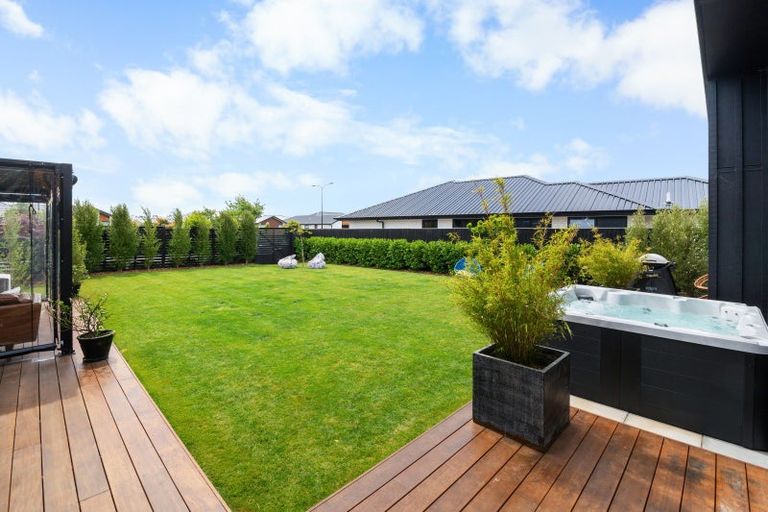 Photo of property in 7 Lesser Close, Rolleston, 7615