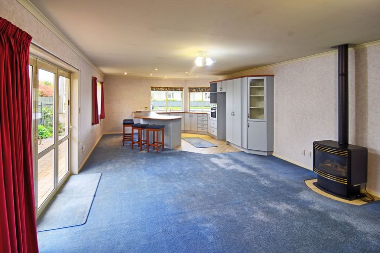 Photo of property in 12 Mckenna Street, Masterton, 5810