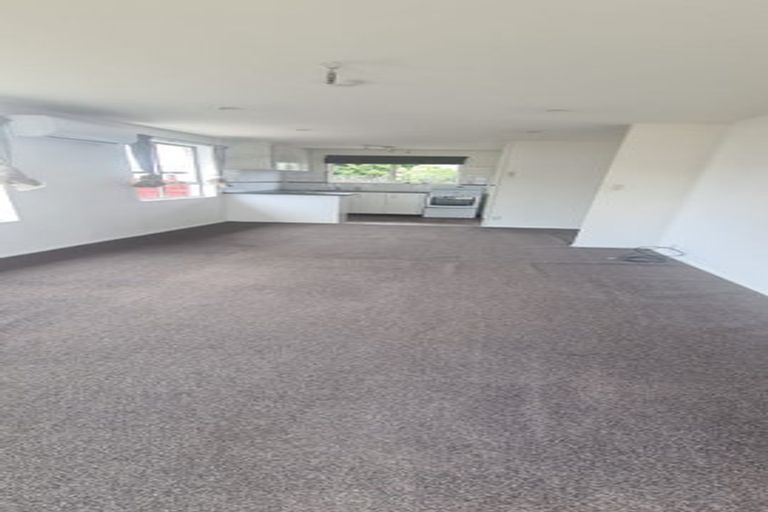 Photo of property in 63 Vivian Street, Burwood, Christchurch, 8083