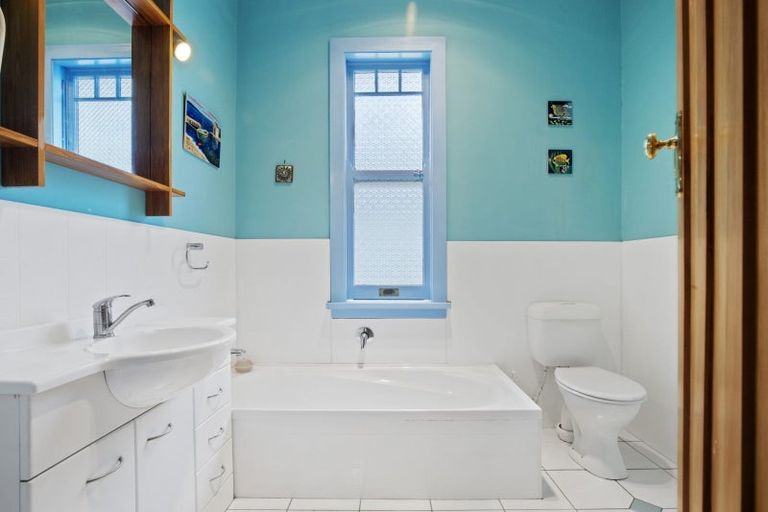 Photo of property in 43a Hall Street, Pukekohe, 2120