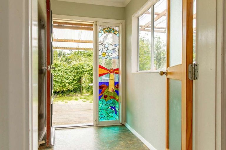 Photo of property in 35 Queen Street, Westport, 7825