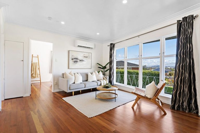 Photo of property in 2/36 Jaemont Avenue, Te Atatu South, Auckland, 0610