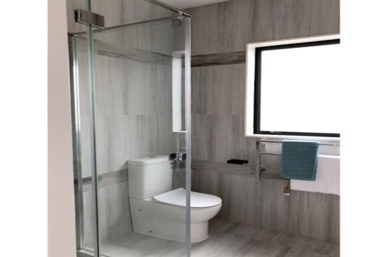 Photo of property in 16 Horsefields Drive, Flat Bush, Auckland, 2019