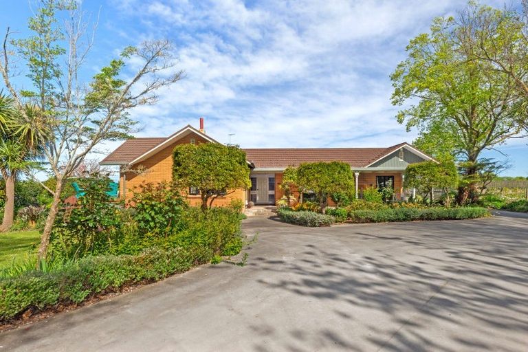 Photo of property in 166 Main Road, Matawhero, Gisborne, 4071