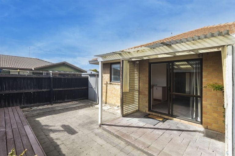 Photo of property in 2/361 Main South Road, Hornby, Christchurch, 8042