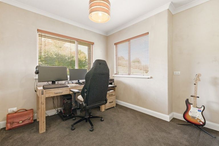 Photo of property in 60 Miles Lane, Tauriko, Tauranga, 3110