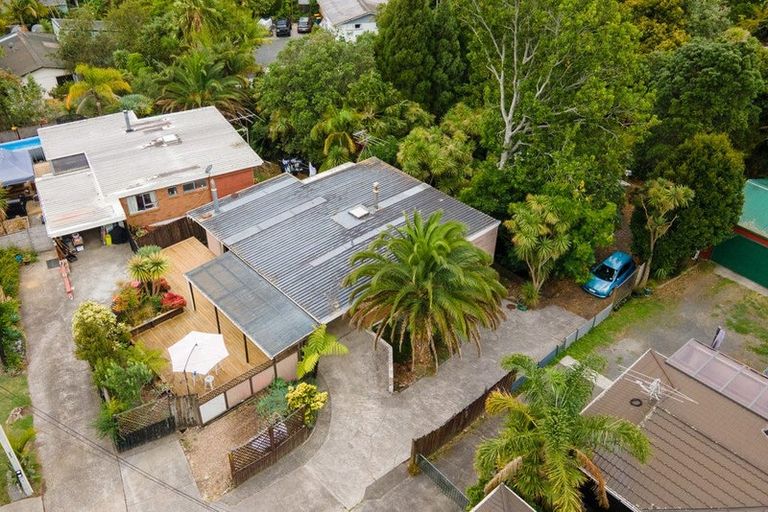 Photo of property in 17b/1 Woodvale Road, Glen Eden, Auckland, 0602