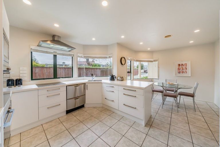 Photo of property in 59 Hautana Street, Woburn, Lower Hutt, 5010