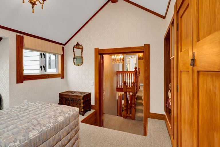 Photo of property in 49 Waihi Road, Hawera, 4610