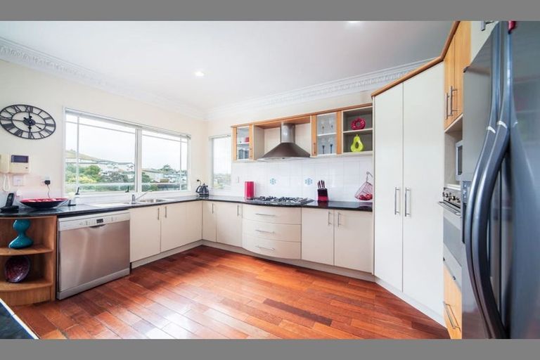 Photo of property in 56 Helvetia Drive, Browns Bay, Auckland, 0630