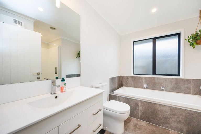 Photo of property in 10 Pearl Grove, Ashhurst, 4810