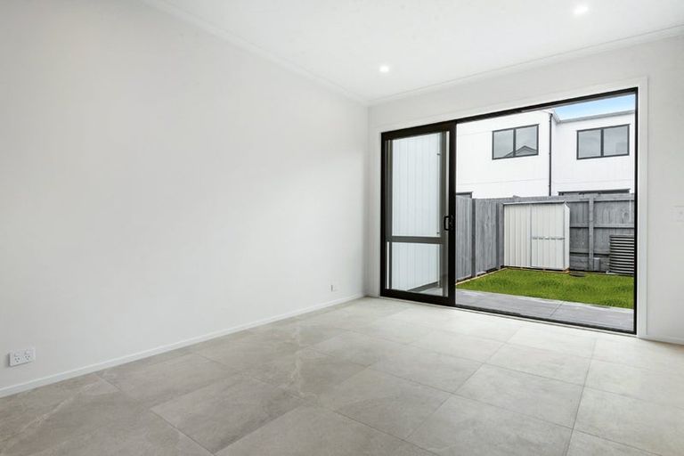 Photo of property in 12 Rigby Drive, Whenuapai, Auckland, 0618