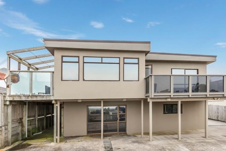 Photo of property in 37 Tireti Road, Titahi Bay, Porirua, 5022