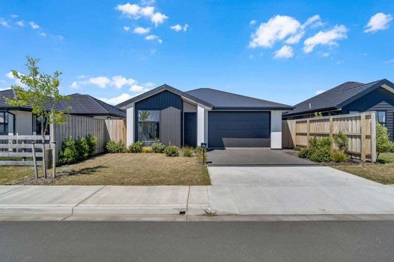 Photo of property in 74 Crossley Avenue, Woodend, 7610