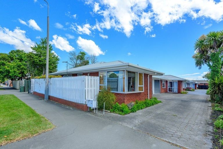 Photo of property in 4/97 Mandeville Street, Riccarton, Christchurch, 8011
