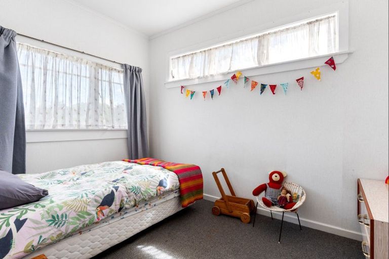 Photo of property in 11 Walsh Street, Mangapapa, Gisborne, 4010