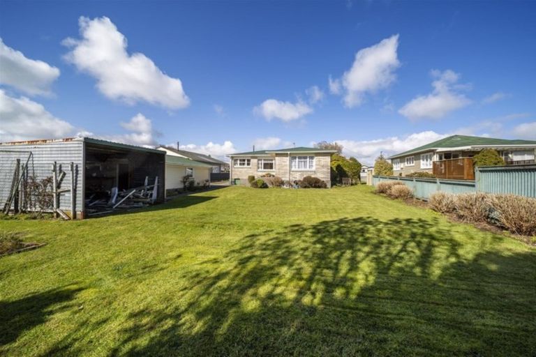 Photo of property in 156 Regan Street, Stratford, 4332