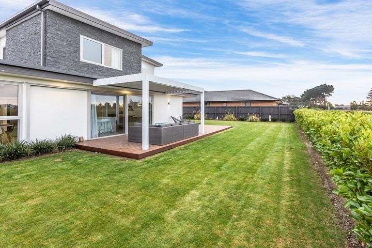Photo of property in 20 Pistacia Place, Hornby, Christchurch, 8025