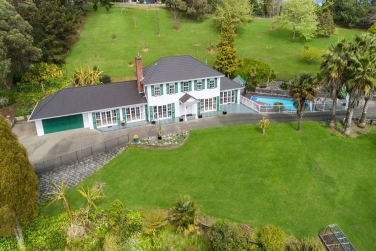 Photo of property in 288 Whitford Road, Whitford, Howick, 2571