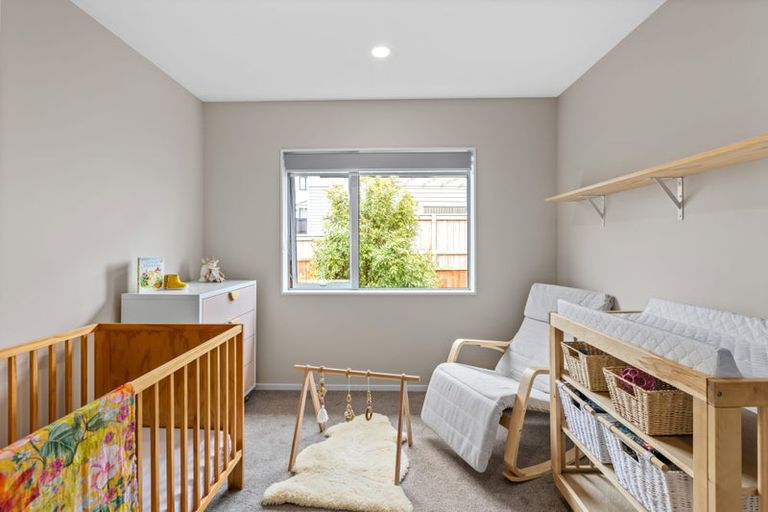 Photo of property in 60 Godfrey Drive, Orewa, 0931