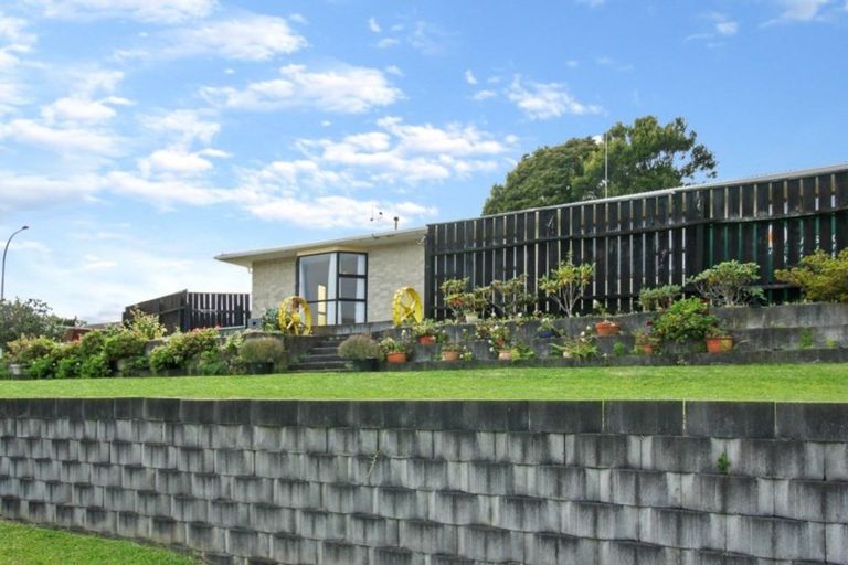 Photo of property in 37 Norwich Avenue, Spotswood, New Plymouth, 4310