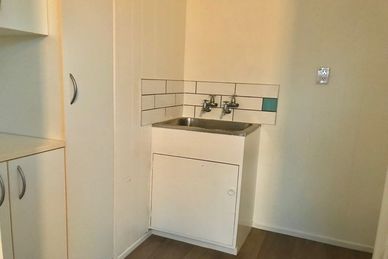 Photo of property in 1/1 Barrie Avenue, Papatoetoe, Auckland, 2025