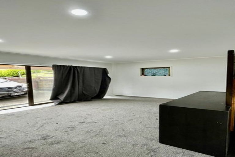 Photo of property in 2/62 Hillcrest Road, Papatoetoe, Auckland, 2025