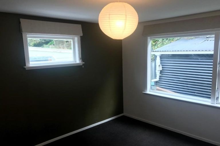 Photo of property in 320 Ohiro Road, Brooklyn, Wellington, 6021