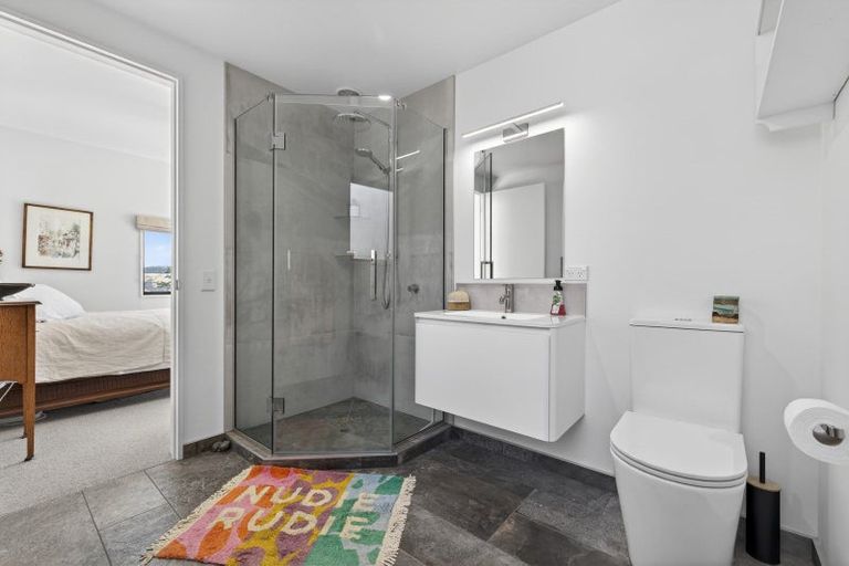Photo of property in 18 Doris Faigan Lane, Charteris Bay, Lyttelton, 8971