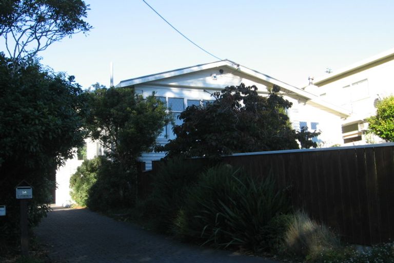 Photo of property in 56a Delhi Crescent, Khandallah, Wellington, 6035