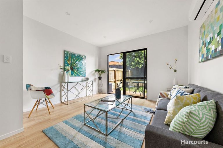 Photo of property in 10/6 Kereru Street, Henderson, Auckland, 0612