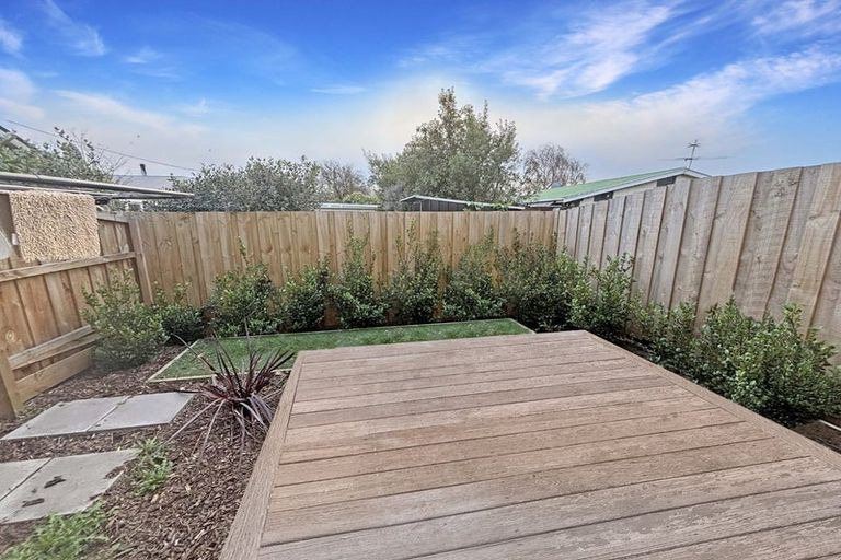 Photo of property in 2/49 Mclean Street, Linwood, Christchurch, 8062