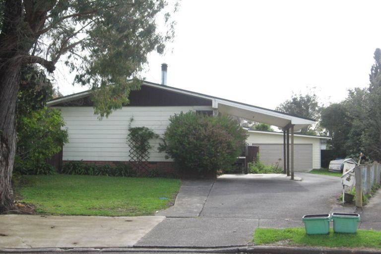 Photo of property in 1/24 Medina Place, Half Moon Bay, Auckland, 2012